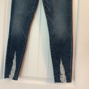 Skinny Jeans Distressed